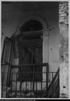 Lewickie, dw&oacute;r