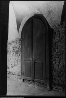 Zaręby Kościelne, zespół kościelno-klasztorny