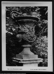 Białystok, Ogrody Branickich, wazon (reprodukcja)