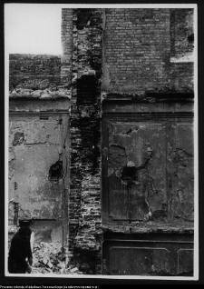 Białystok, ruiny Pałacu Branickich (fragment auli przed konserwacją)