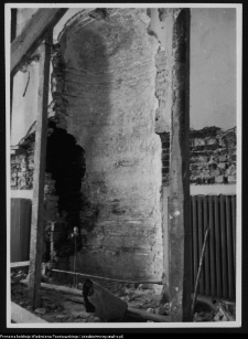 Białystok, ruiny Pałacu Branickich (wnętrze holu w czasie rob&oacute;t konserwatorskich)