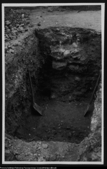 Białystok, ruiny Pałacu Branickich (odkryte fundamenty przy kolumnadzie)