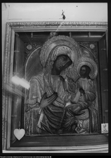 Bielsk Podlaski, ikona Matki Boskiej z Dzieciątkiem z ołtarza głównego za ikonostasem