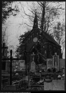 Puchały, kaplica cmentarna