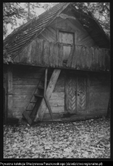 Nowoberezowo, lamus przy cerkwi