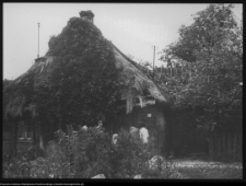 Popławy, dom drewniany