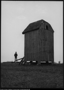 Olszanica, wiatrak (koźlak)