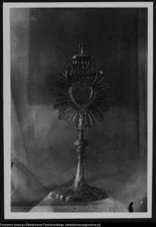 Nowogród, monstrancja