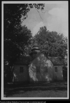 Hodyszewo, drewniana kaplica tzw. "Krynica" (położona 500 m za wsią)