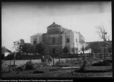 Stawiski, kości&oacute;ł