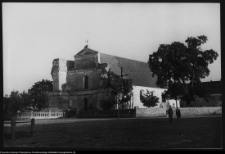 Stawiski, kości&oacute;ł