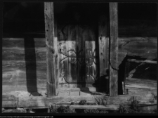 Rutki, drzwi lamusa przy plebanii