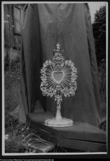 Berżniki, monstrancja