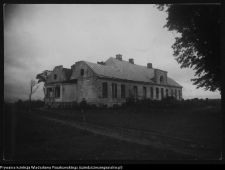 Jedwabne, dw&oacute;r