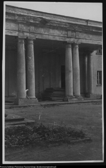 Białystok, Pałac Branickich, kolumnada elewacji ogrodowej