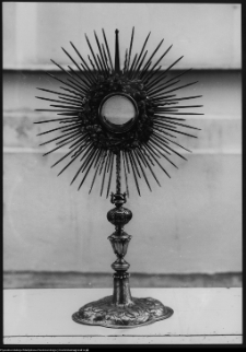 Niemir&oacute;w, monstrancja