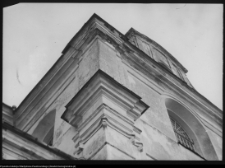 R&oacute;żanystok, kości&oacute;ł