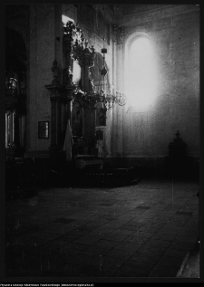 Różanystok, kościół