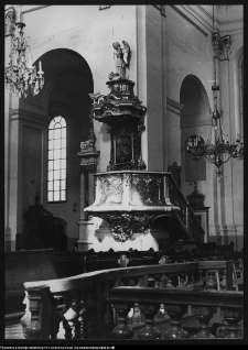 Różanystok, kościół