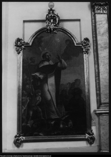 R&oacute;żanystok, kości&oacute;ł