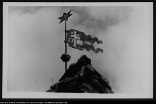 Mała Huta, brama folwarczna