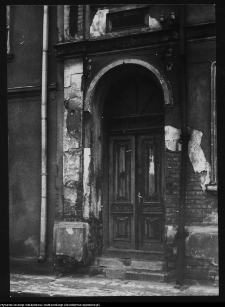 Białystok, kamienica przy ul. Waryńskiego 4