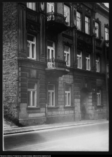 Białystok, kamienica przy ul. Nowy Świat 9