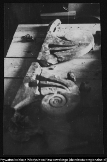 Białystok, detale rzeźbiarskie budynku przy ul. Kilińskiego 16