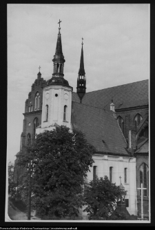 Białystok, kości&oacute;ł p.w. Wniebowzięcia Najświętszej Maryi Panny