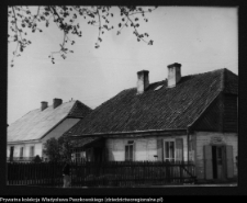 Supraśl, ul. 1 Maja 10 i 8