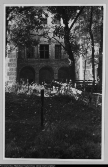 Supraśl, Pałac Opat&oacute;w