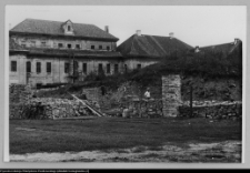 Supraśl, Pałac Opat&oacute;w