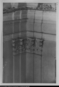 Supraśl, Pałac Opatów