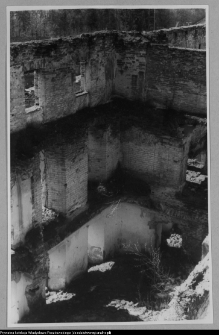 Supraśl, Pałac Opatów