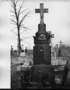 Chodor&oacute;wka, krzyże cmentarne