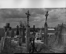 Chodor&oacute;wka, krzyże cmentarne