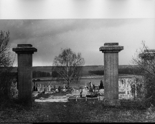 Chodor&oacute;wka, krzyże cmentarne