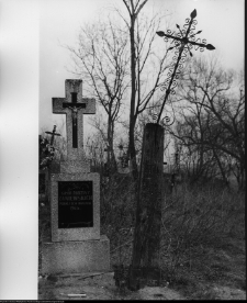 Chodor&oacute;wka, krzyże cmentarne
