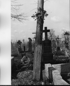 Chodor&oacute;wka, krzyże cmentarne