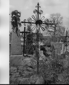 Chodor&oacute;wka, krzyże cmentarne