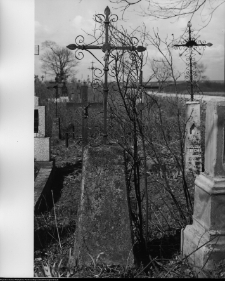 Chodor&oacute;wka, krzyże cmentarne