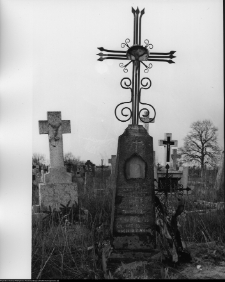 Chodor&oacute;wka, krzyże cmentarne