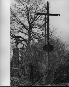 Chodor&oacute;wka, krzyże cmentarne