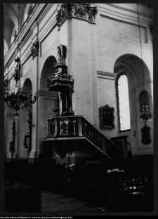 Różanystok, kościół