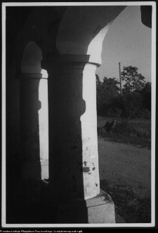 Bęćkowo, widok z podcienia