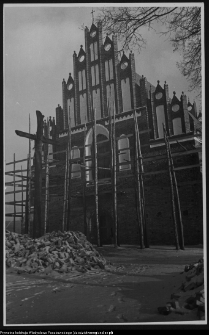 Wizna, odbudowa kościoła