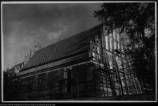 Wizna, odbudowa kościoła