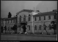 Suwałki, gimnazjum - plac Mickiewicza