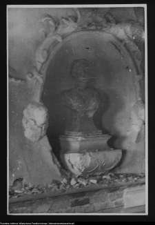 Supraśl, Pałac Opat&oacute;w