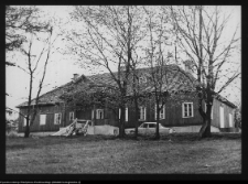 Łosośna, drewniany dw&oacute;r